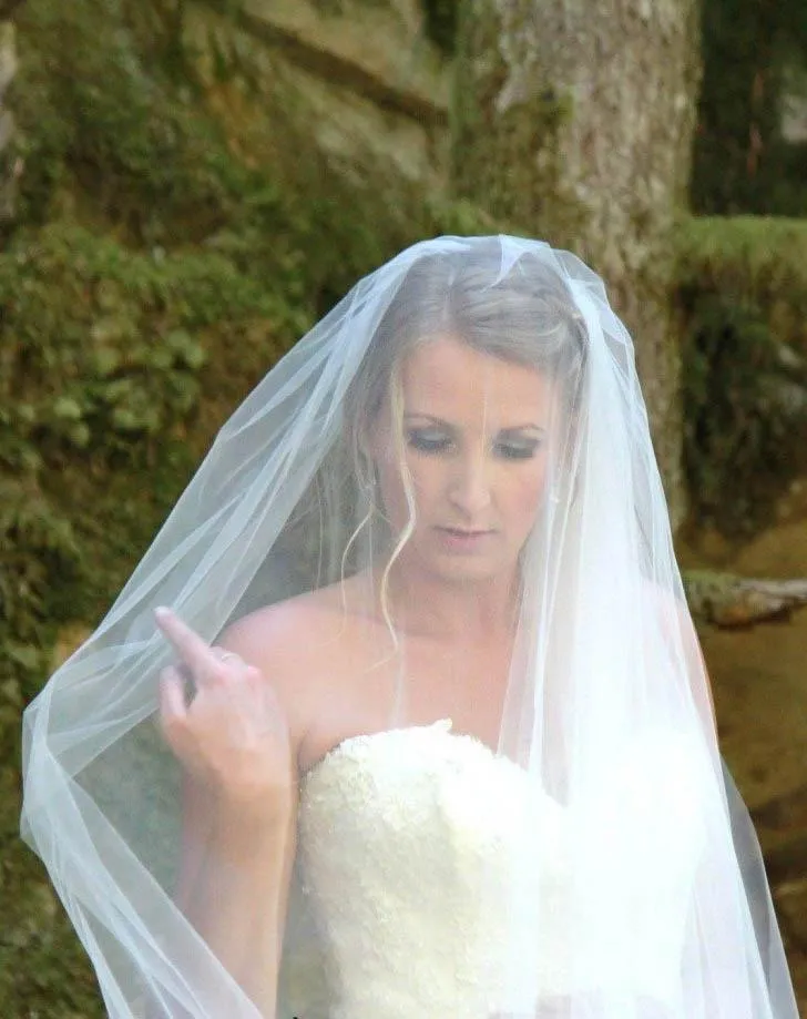 2 Tier Hip Length Blusher Wedding Veils APWV0015