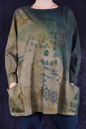 2319HD Writers Pocket Sweatshirt Winter Village