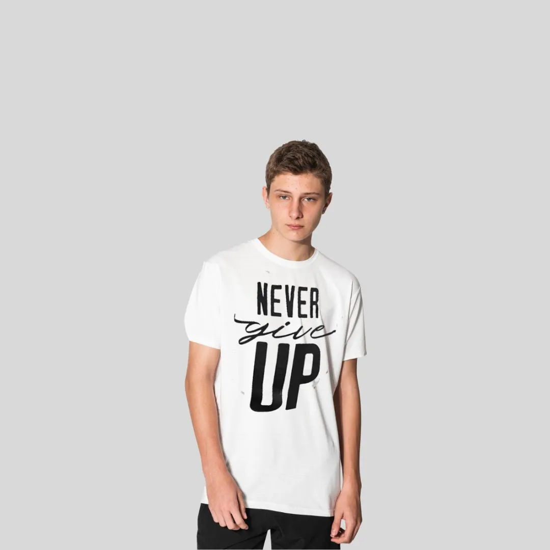 ADULT T-SHIRT NEVER GIVE UP D.1
