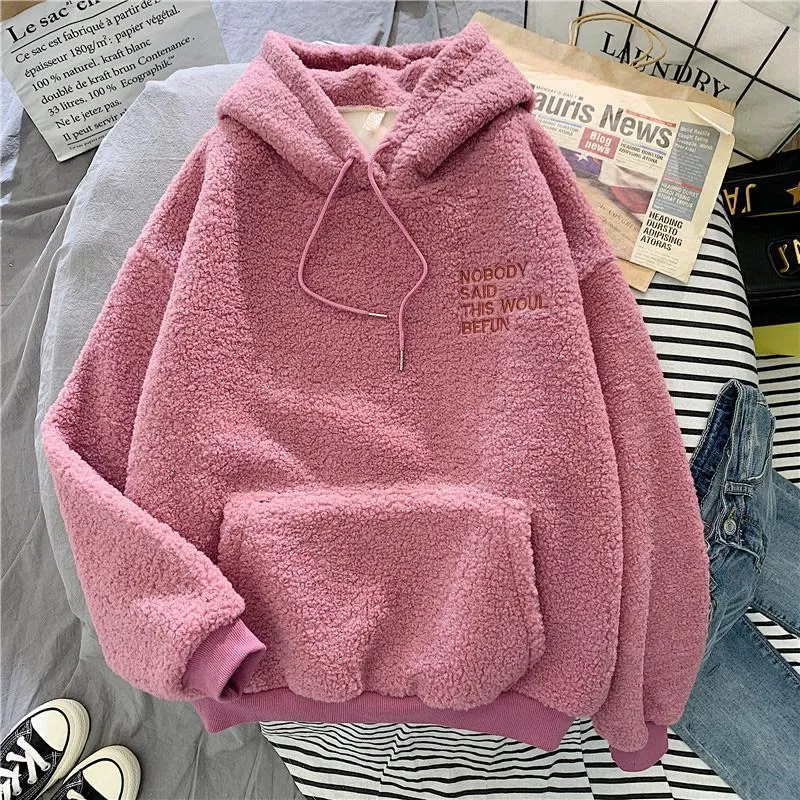 Alessia – Cozy Women’s Hooded Sweatshirt