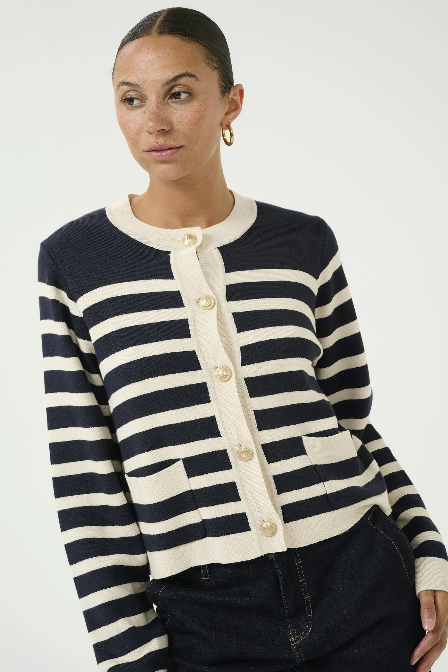 Annemarie Cardigan | Cozy & Chic Knit