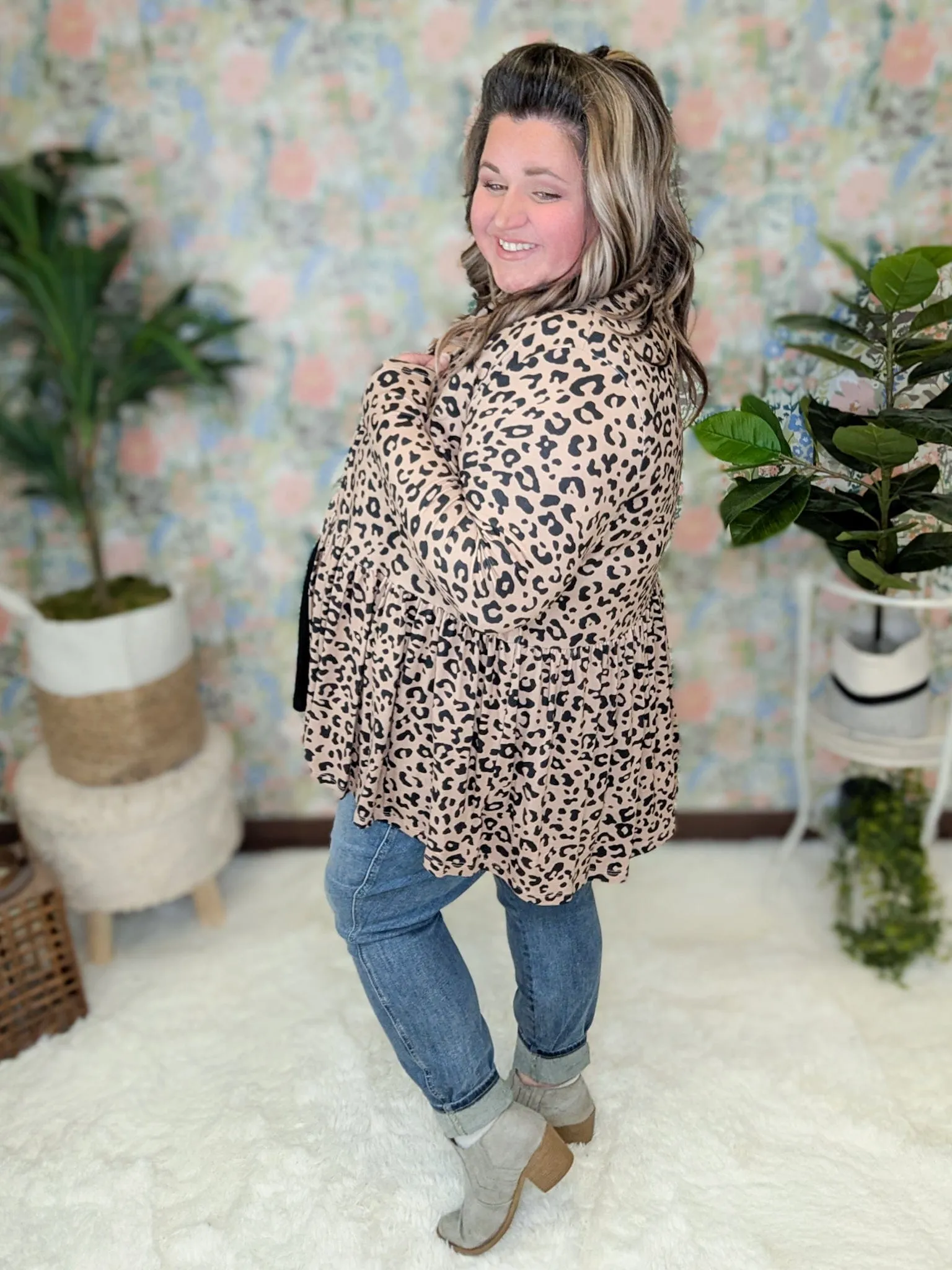 Anthea Tiered Cardigan in Leopard
