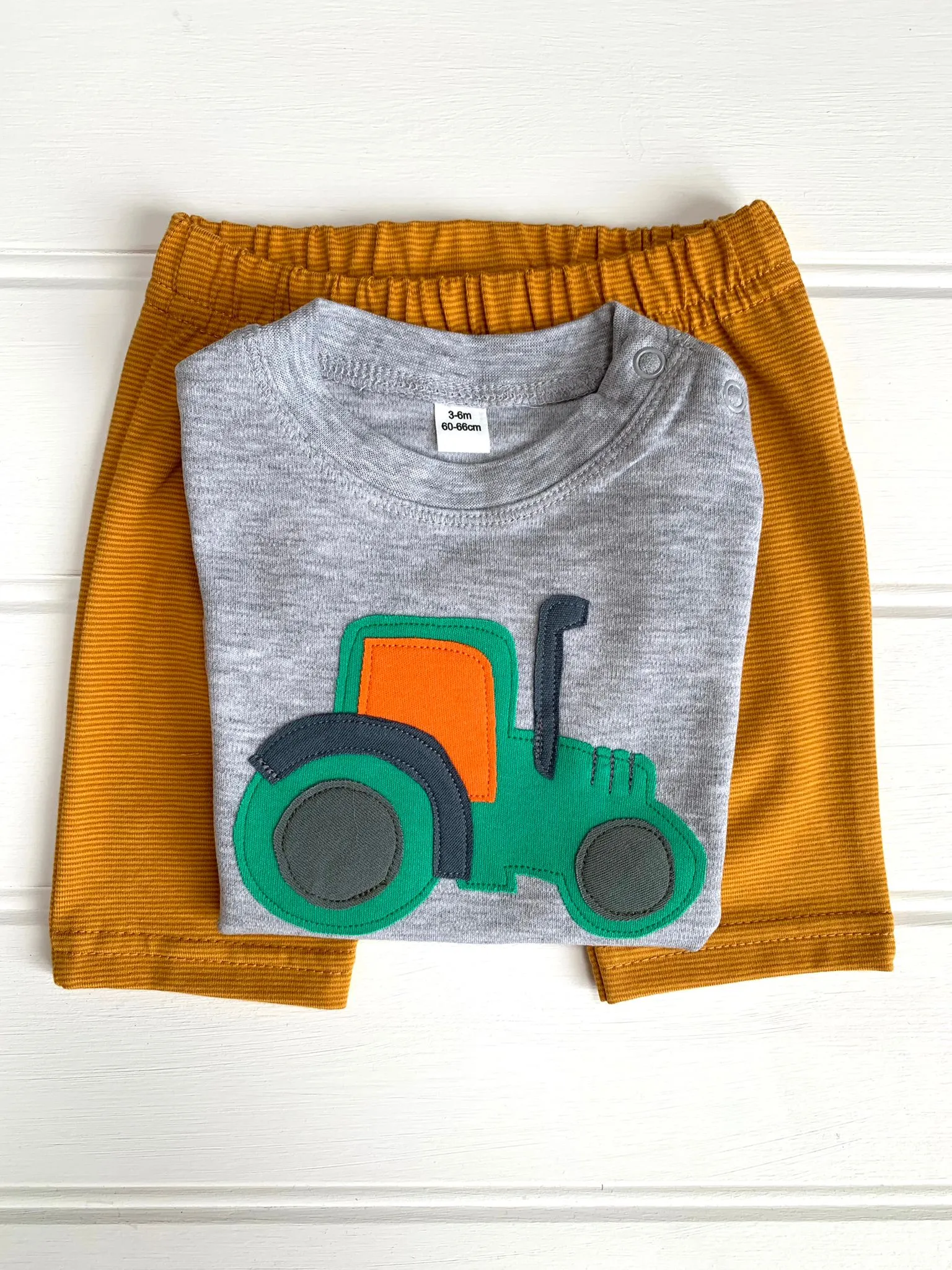 Baby Tractor T-shirt - Grey