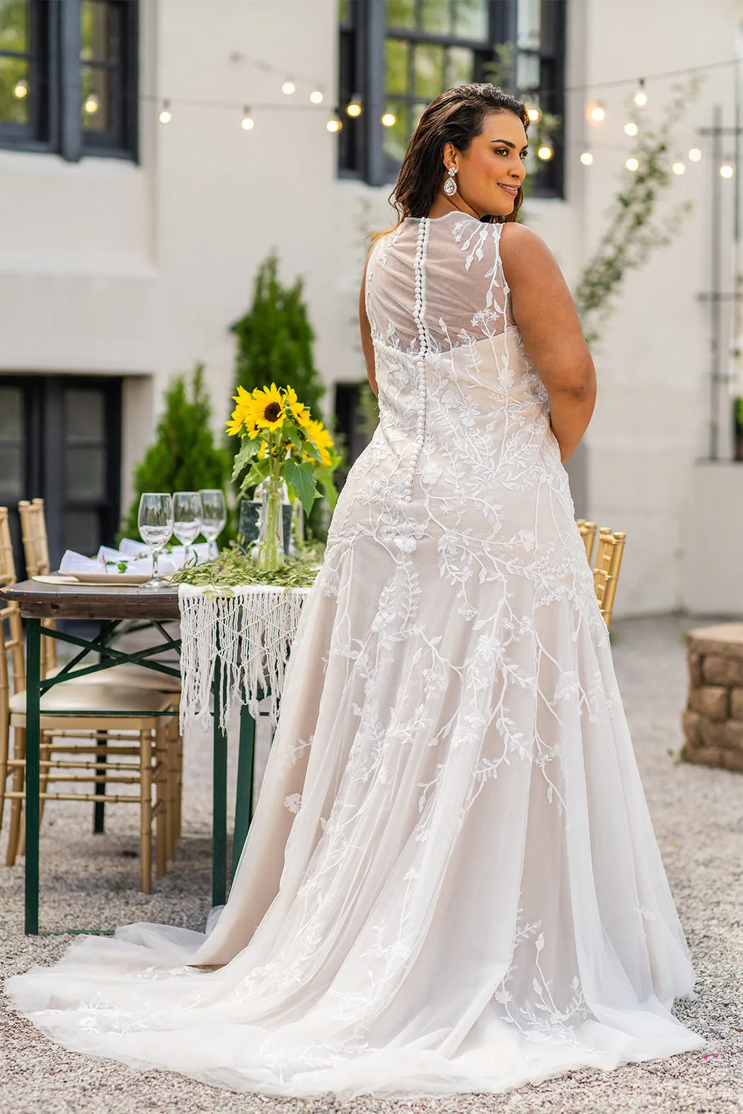 Calypso Bridal Gown <br>MB2402