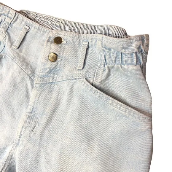 Chic vintage mom jeans tapered leg light wash 1980s 80s high rise size 14P