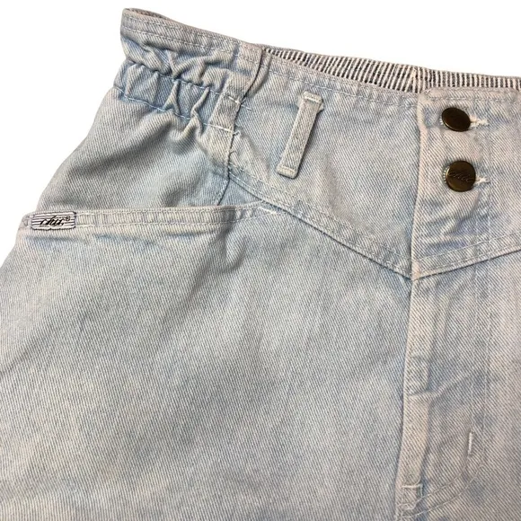 Chic vintage mom jeans tapered leg light wash 1980s 80s high rise size 14P