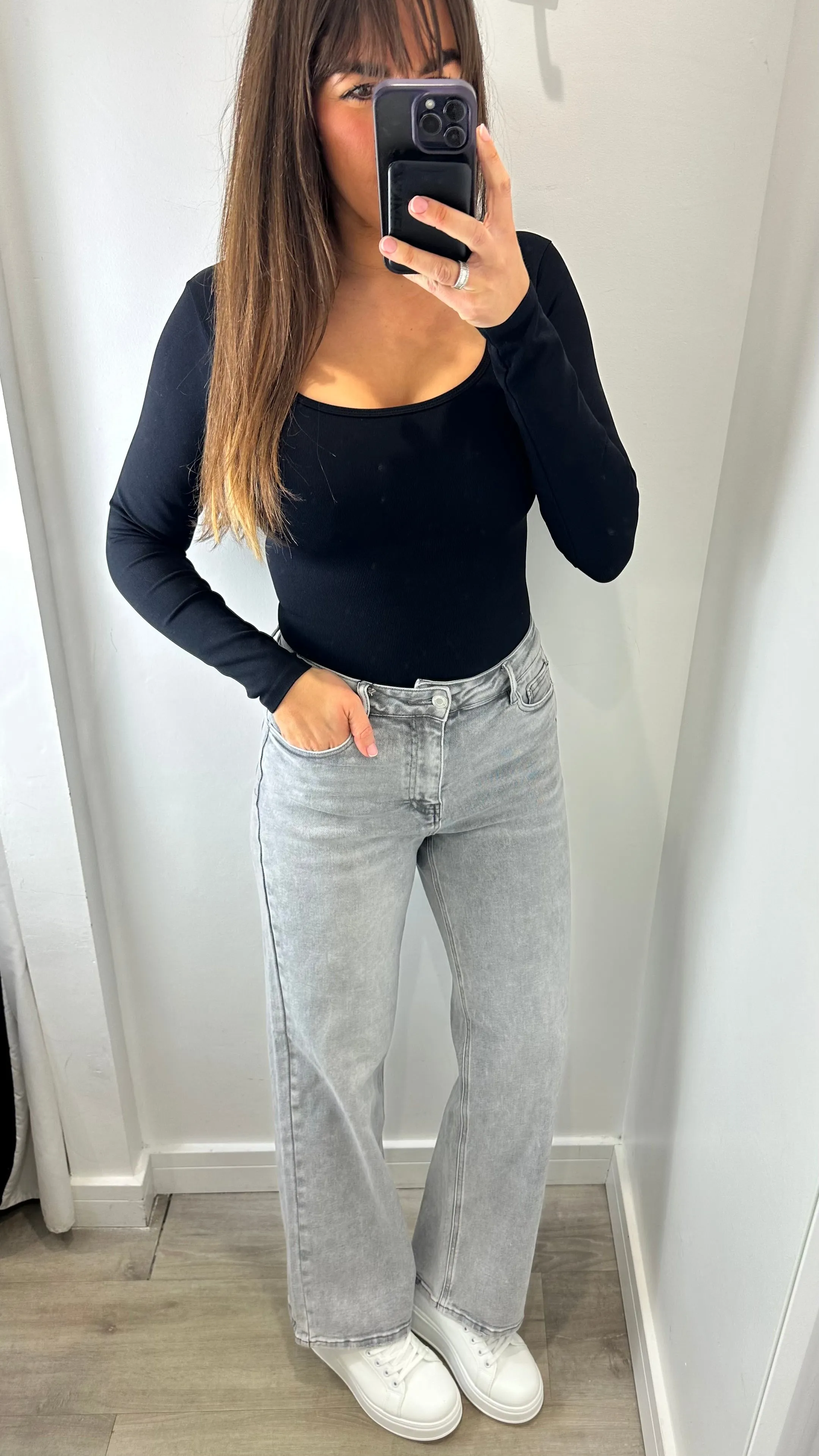 CLASSIC FITTED SQUARE NECK BODYSUIT