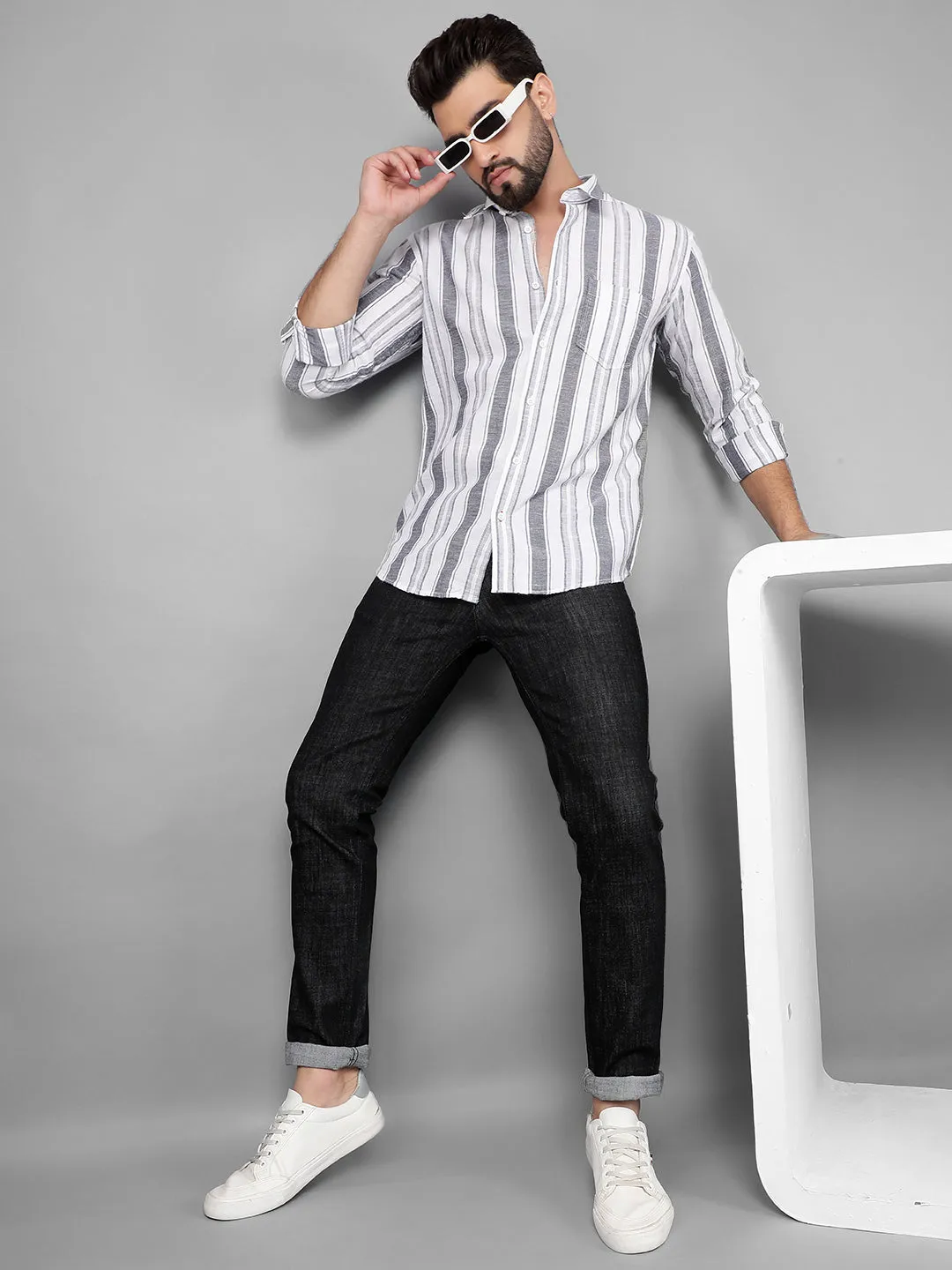 COBB Black Slub Narrow Fit Premium Jeans