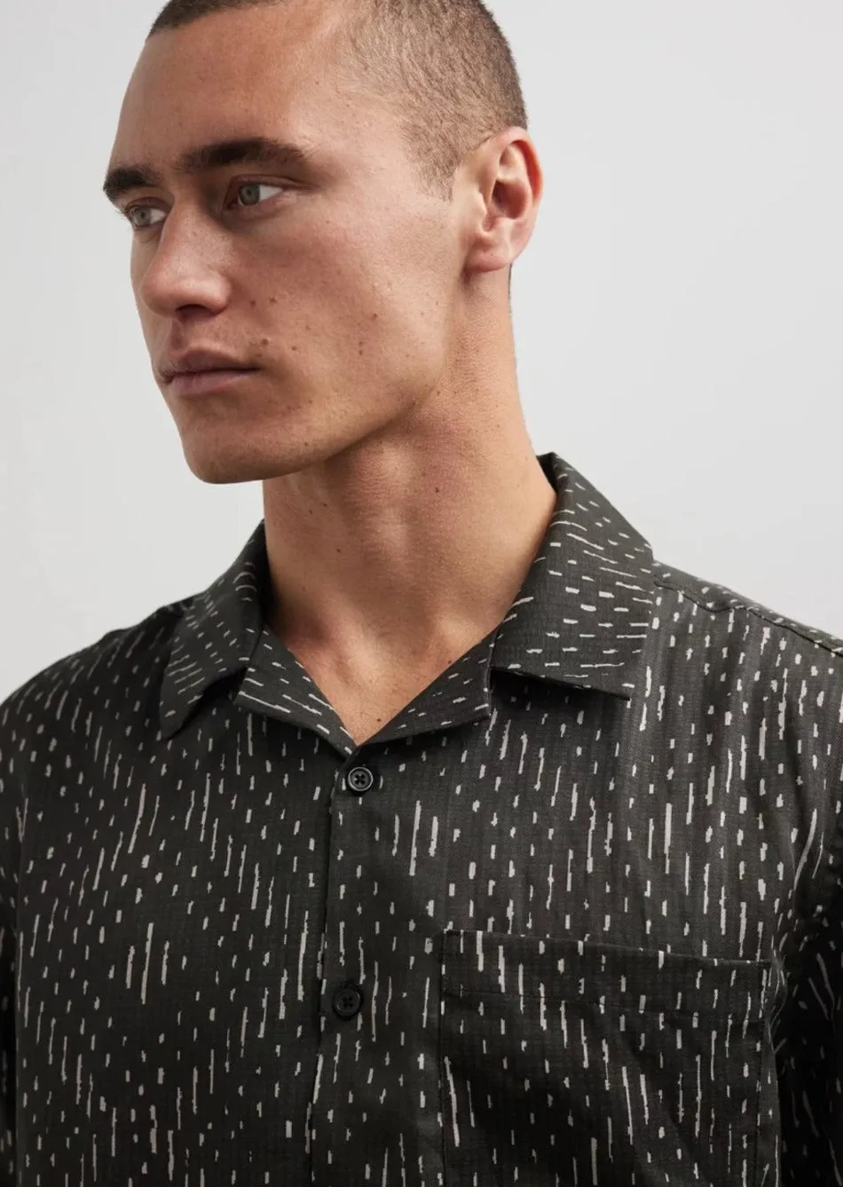 Curtis SS Shirt Black Ply