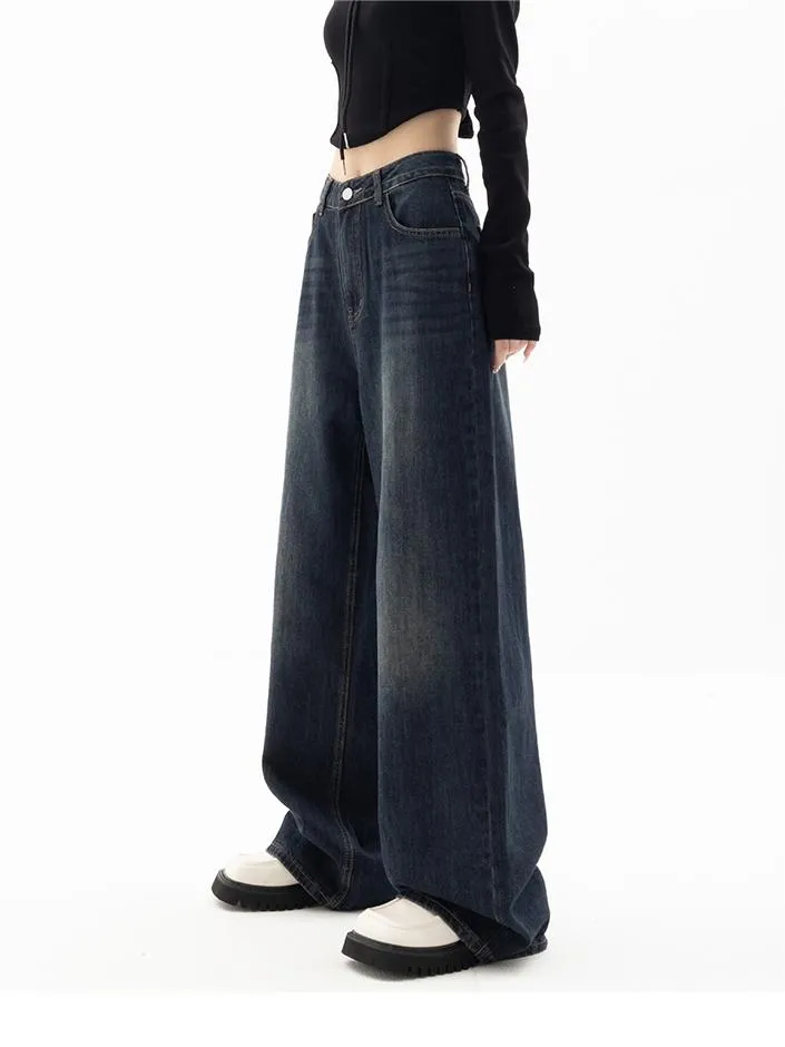 Dark blue 90s vintage baggy boyfriend jeans