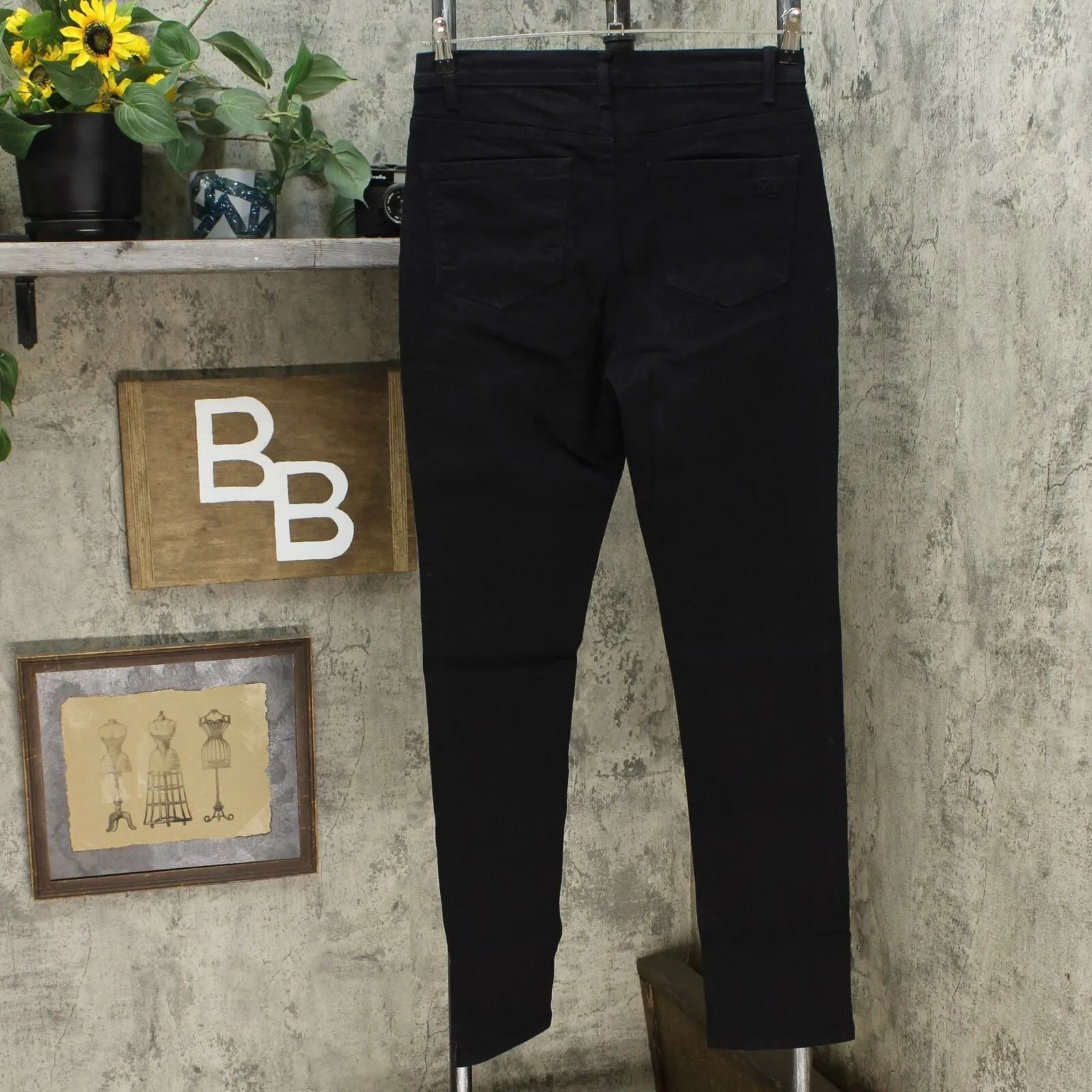 DG2 by Diane Gilman Embellished Distressed Anniversary Jeans 8 Tall Black