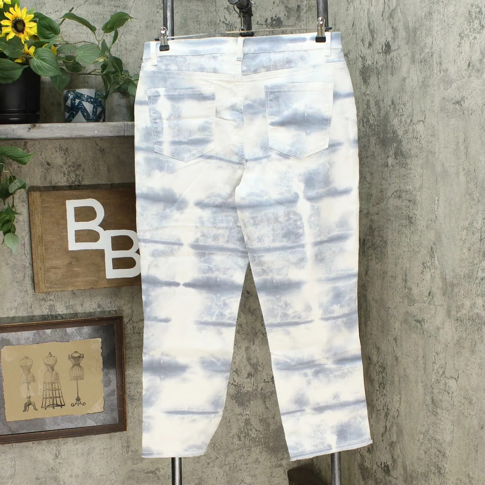 DG2 by Diane Gilman Women's Tall Size Tie Dye Print Cropped Jeans