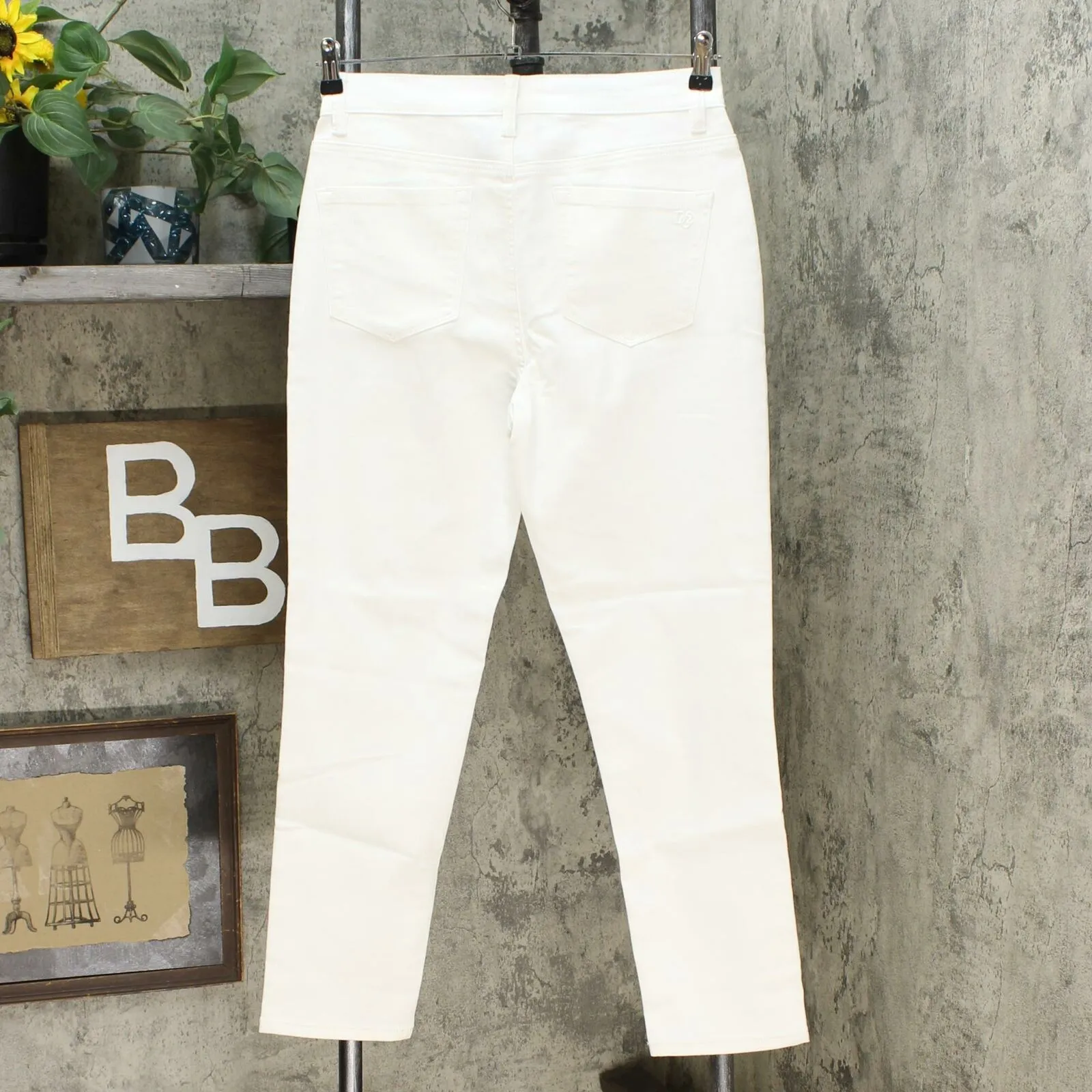 DG2 by Diane Gilman Women's Virtual Stretch Beaded Side Stripe Jeans White 10