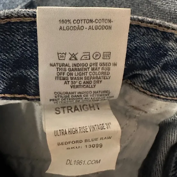 DL 1961 Emilie Straight Ultra High-Rise Vintage Style- NWT-Size 32 women’s jeans