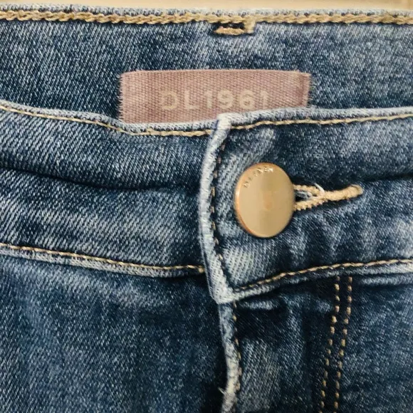 DL1961 blue faded jeans - Sz 30