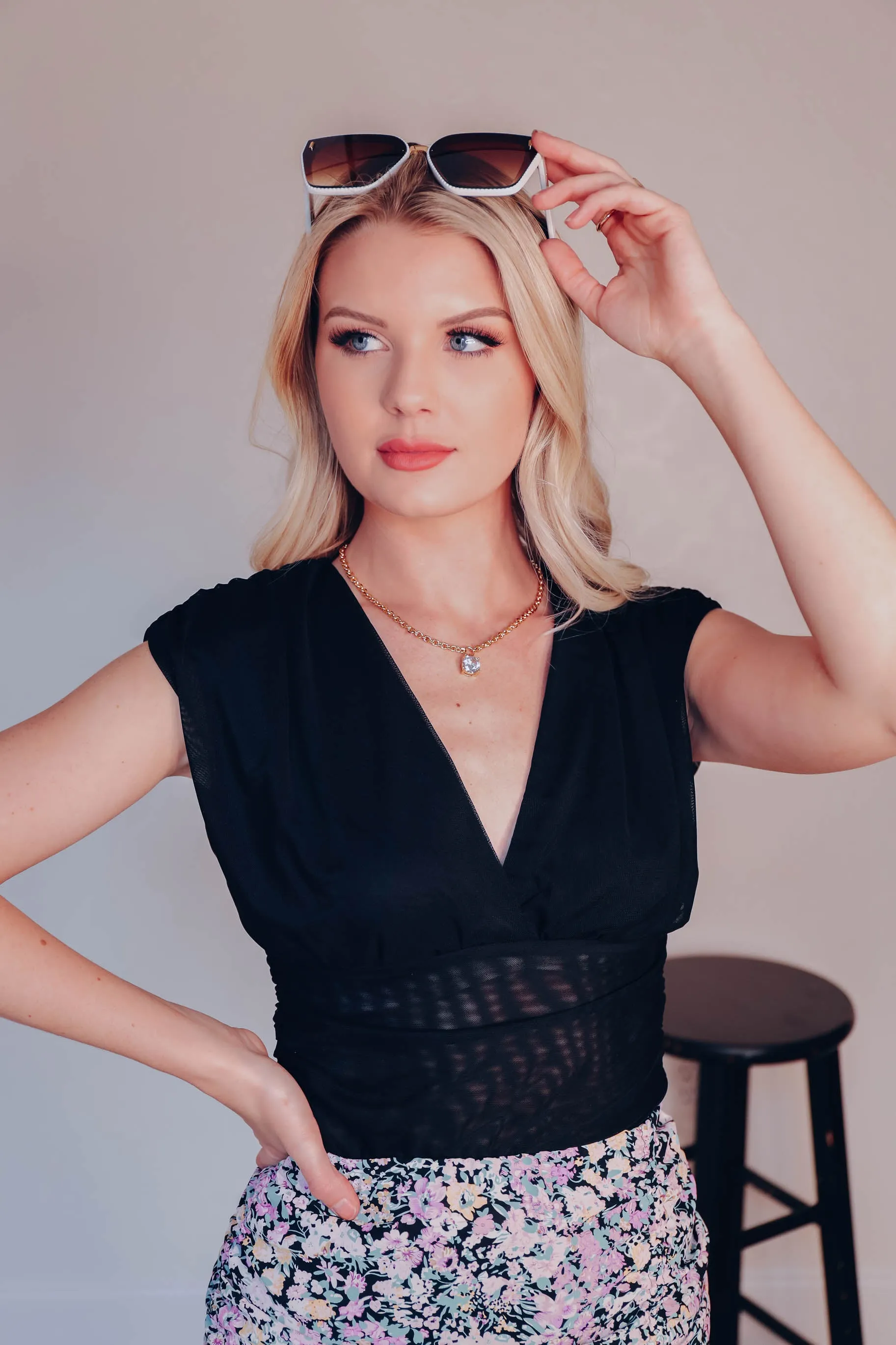 Double V Ruched Top - Black