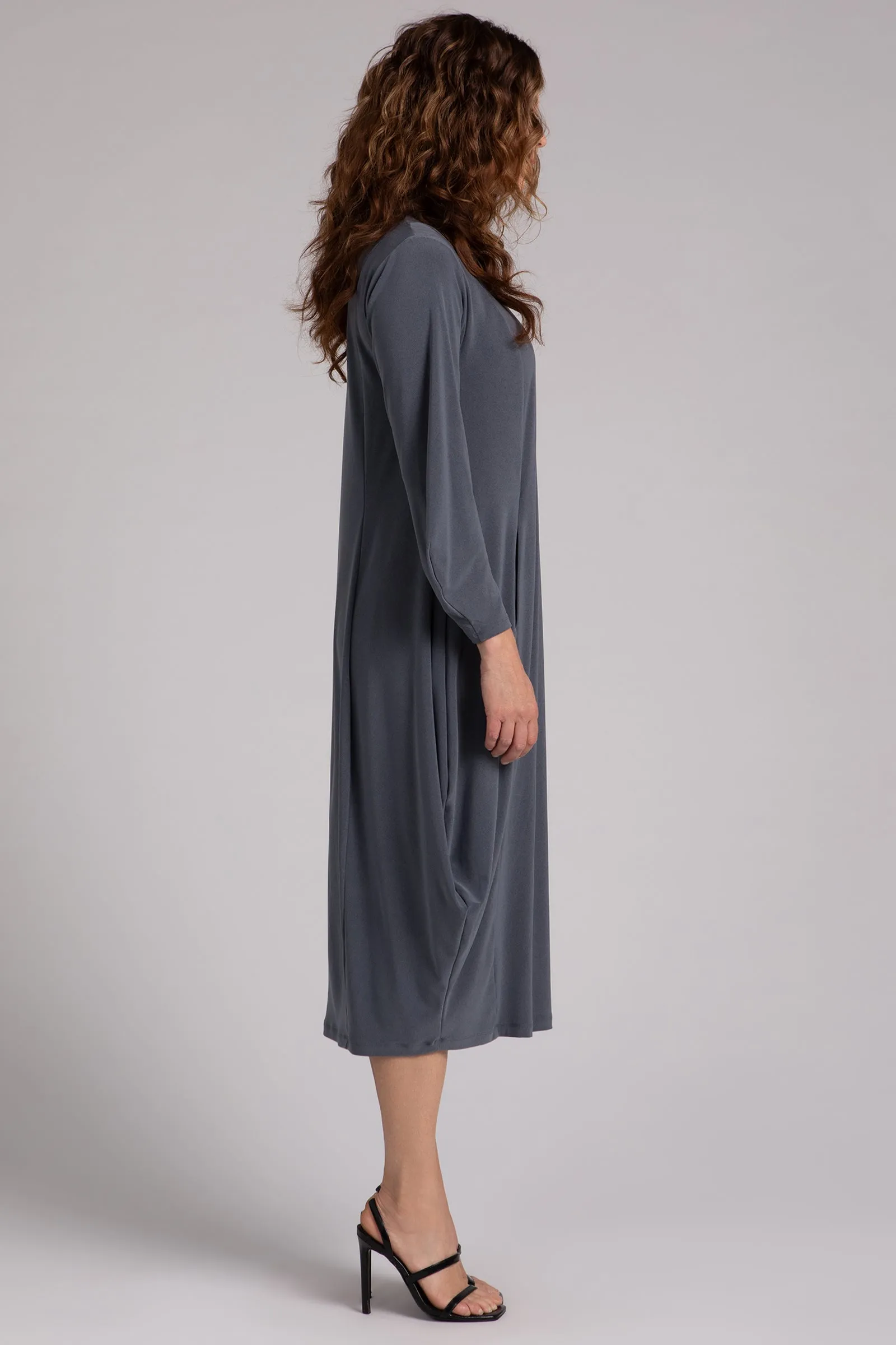 Easy Crew Neck Lantern Dress