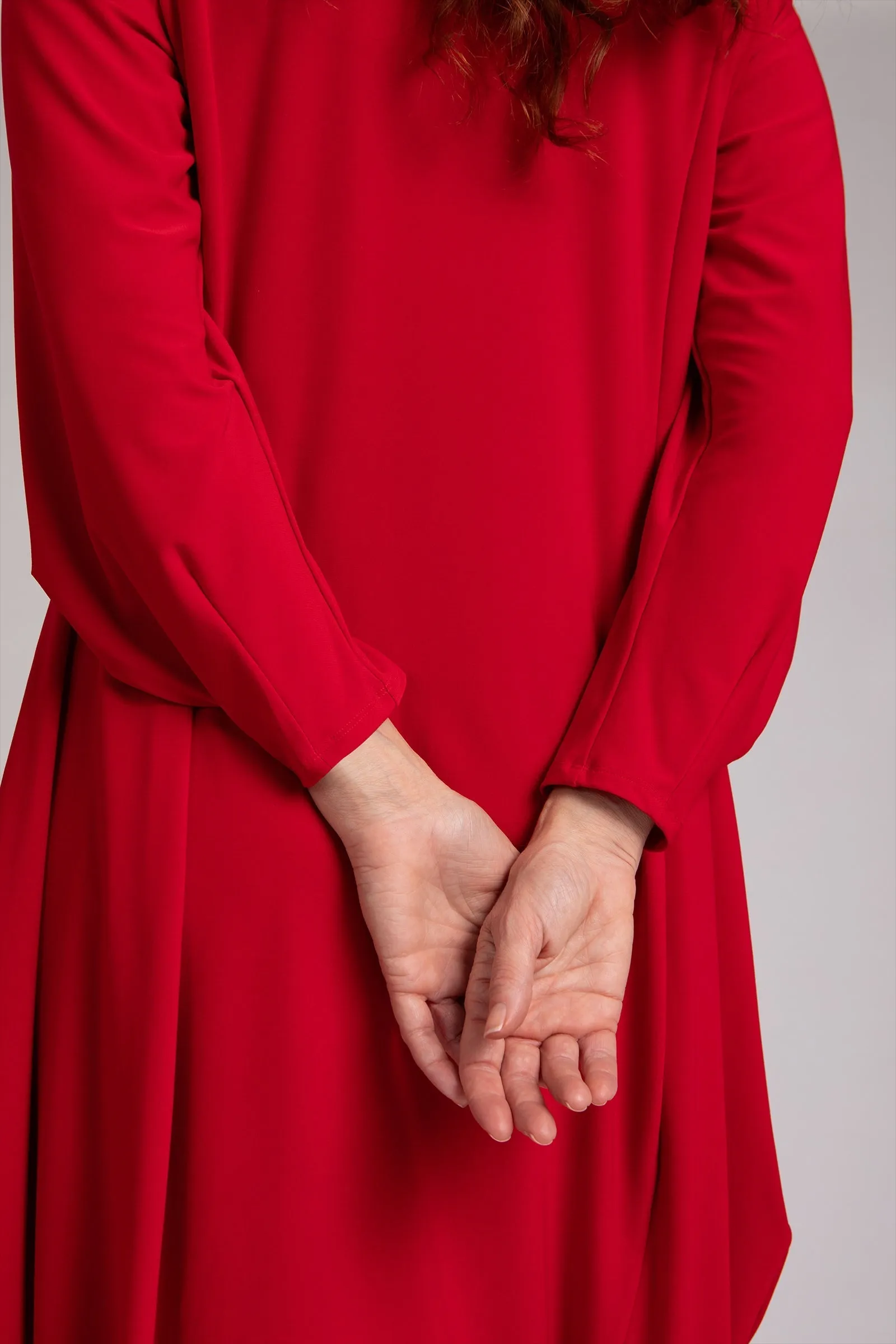 Easy Crew Neck Lantern Dress