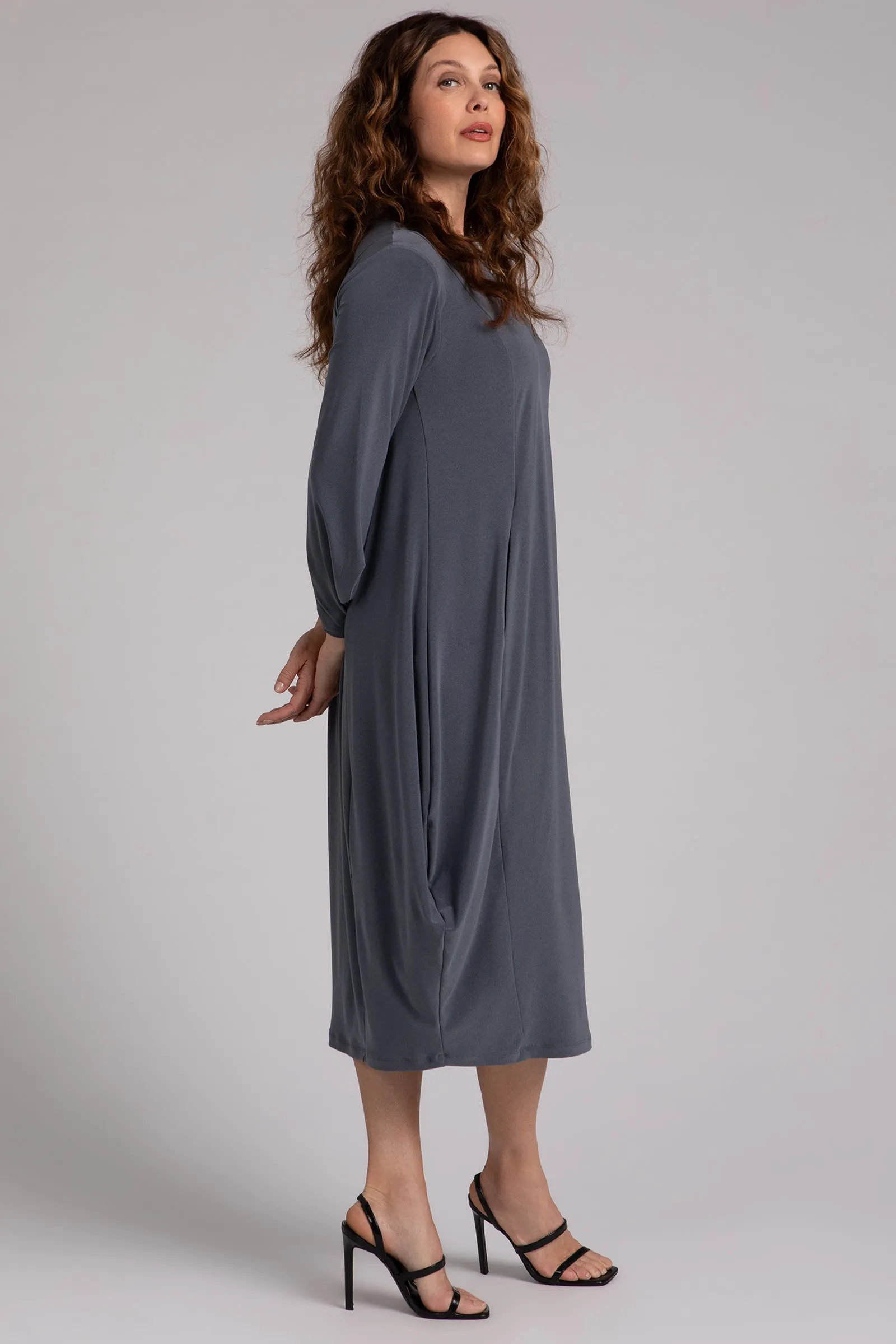 Easy Crew Neck Lantern Dress