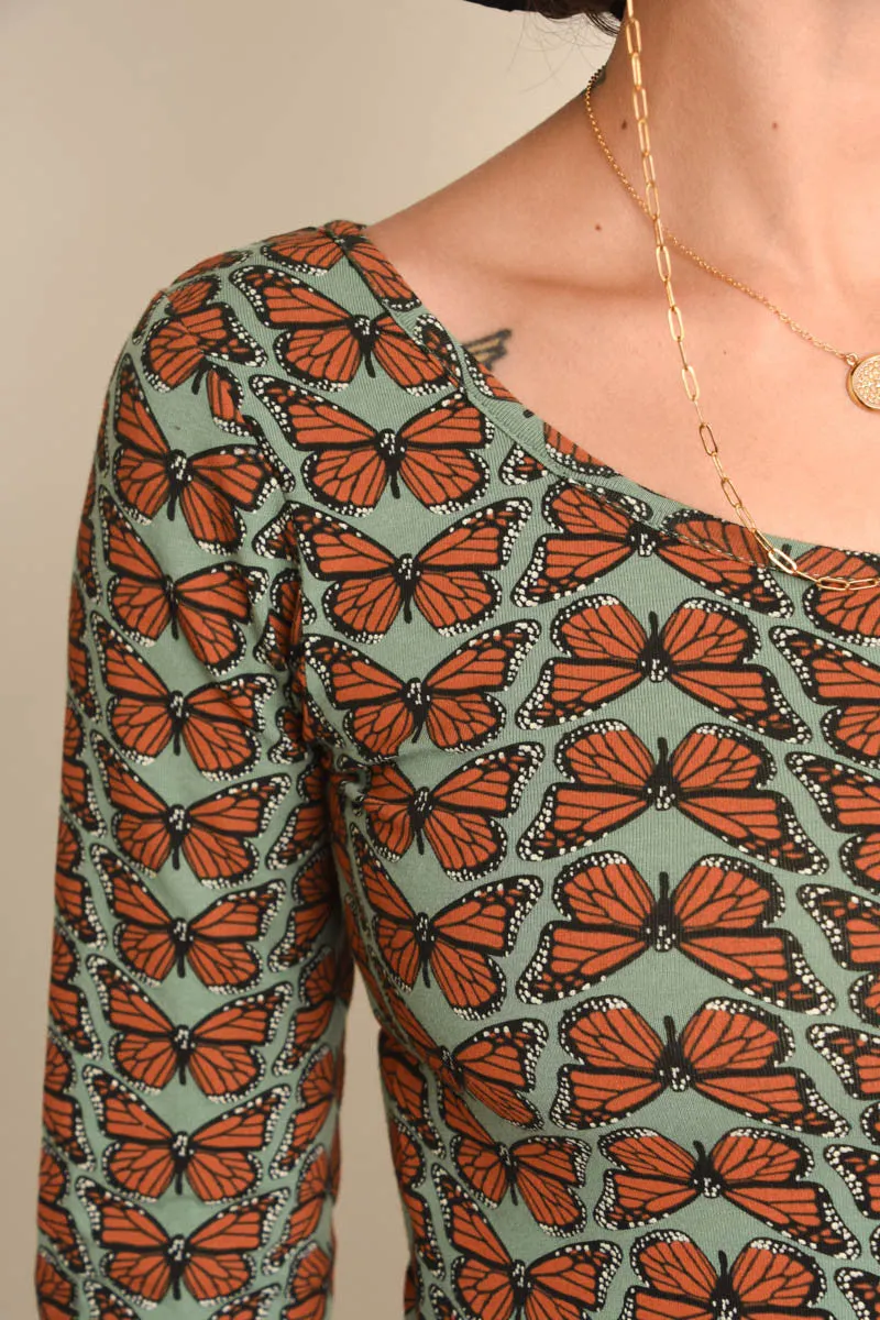 EASY DRESS