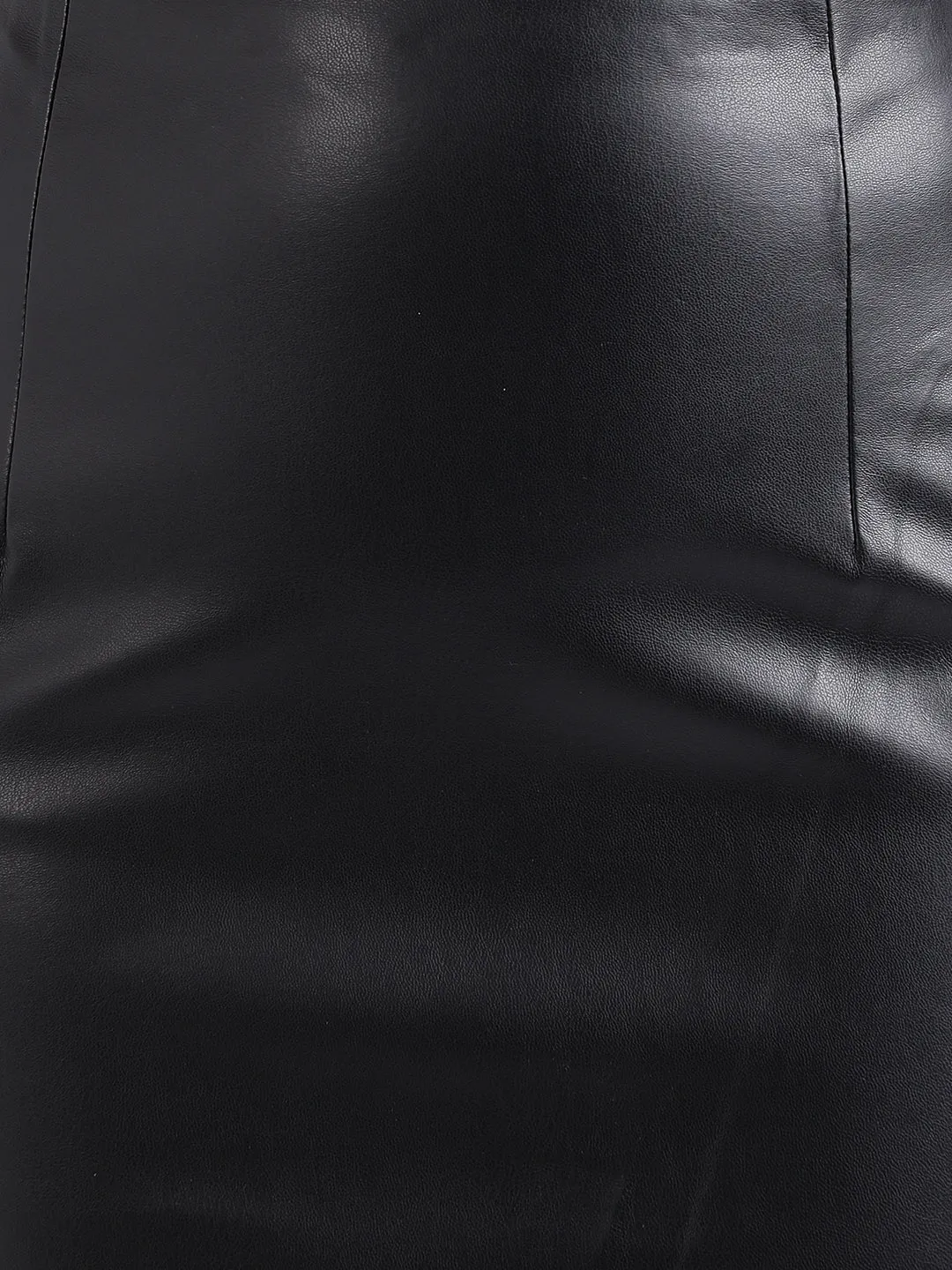 Elle Women Black Solid Fitted Skirt