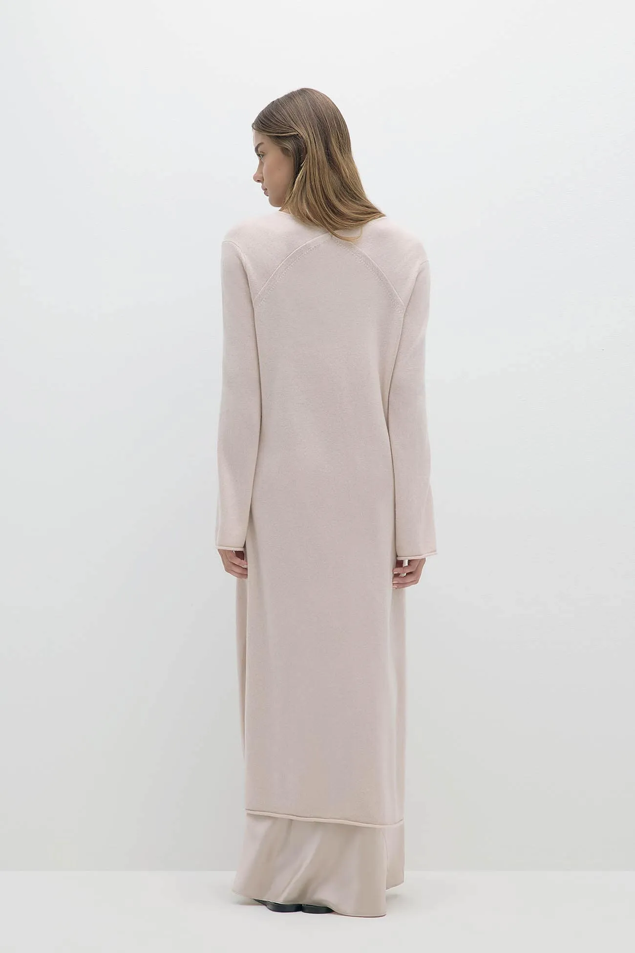 ELOISE BUTTON-FRONT CASHMERE KAFTAN