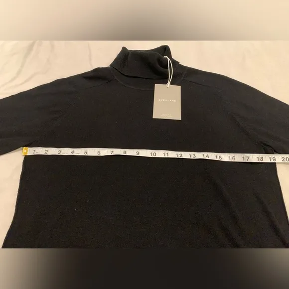 Everlane Black Cotton Merino Wool Turtleneck Tee Short Sleeve Sweater Size Small
