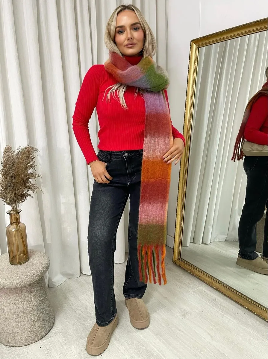 Fitted Long Sleeve Fluffy Knitted Top