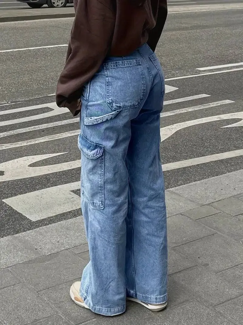 Gravity Fit Vintage Wash Cargo Jeans