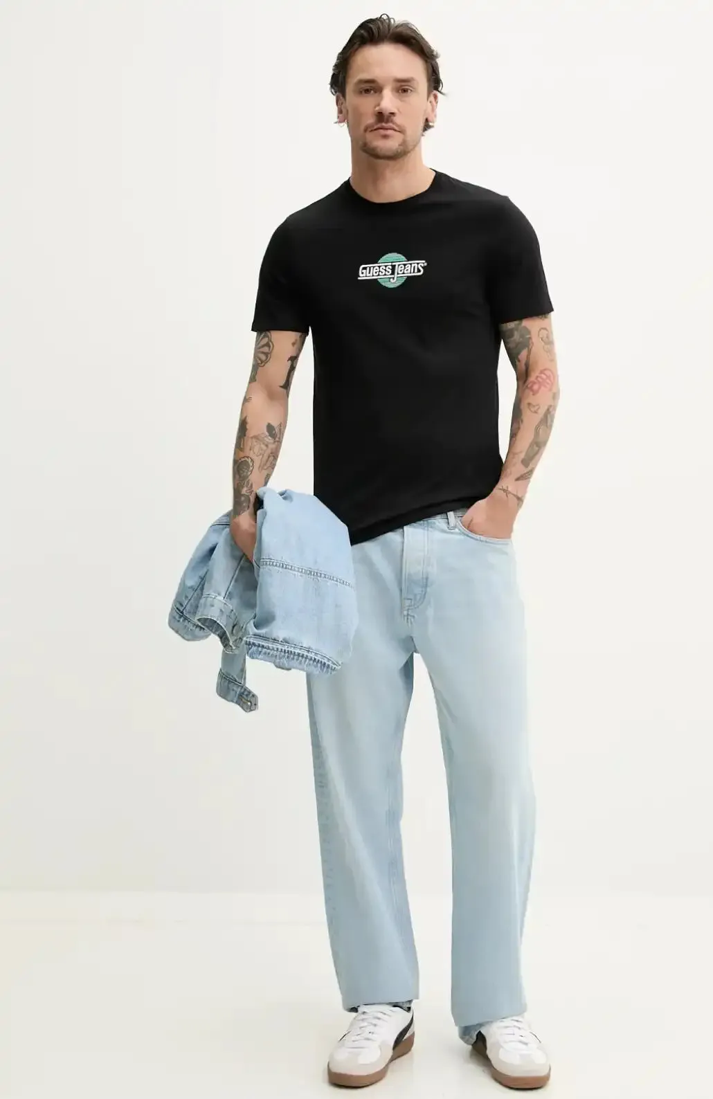 Guess Mens Embroidered Logo T-Shirt Black