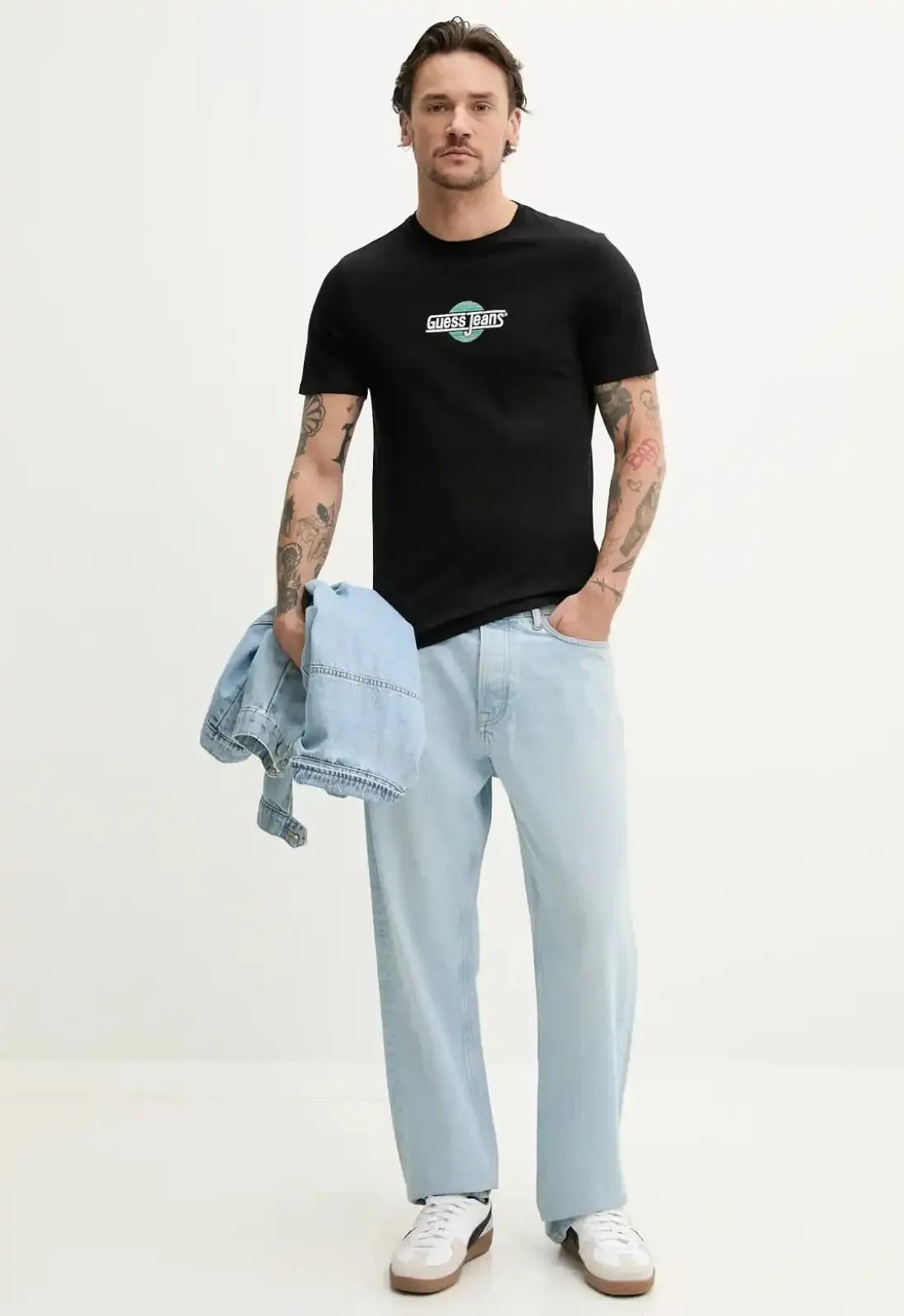 Guess Mens Embroidered Logo T-Shirt Black