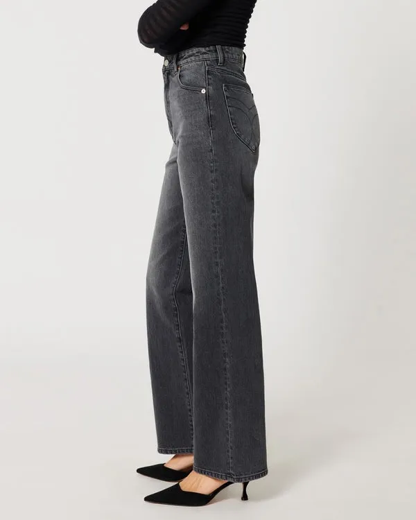 Heidi Worn Black