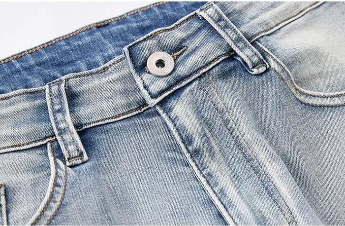 High Street Style Men's Jeans with Flexible Washed Cotton