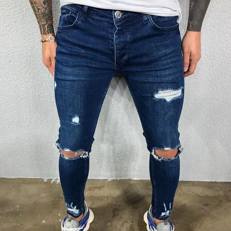Jean slim déchiré chic vintage