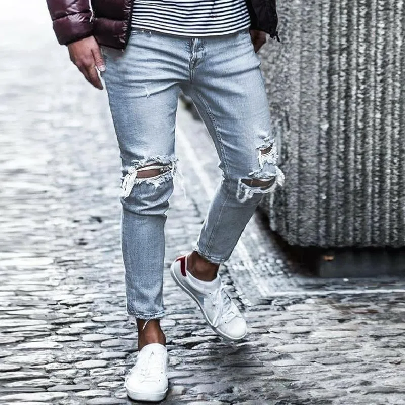 Jeans déchirés décontractés à la mode vintage