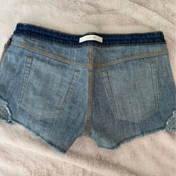 Joe’s Jeans Thula Cut-Off Denim Shorts SZ 30 Embroidered Floral Detailing