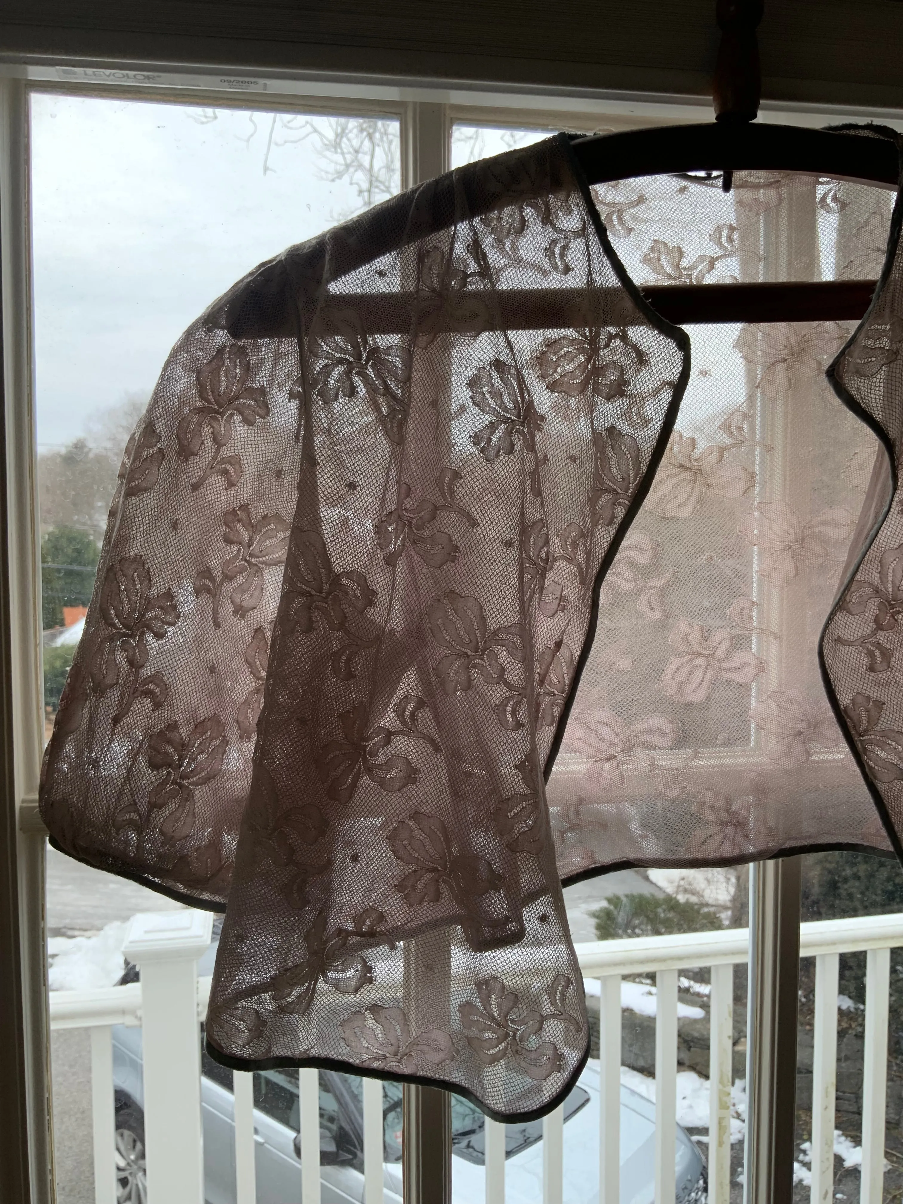 Lace Jacket lined in Tulle - 50s - 50J