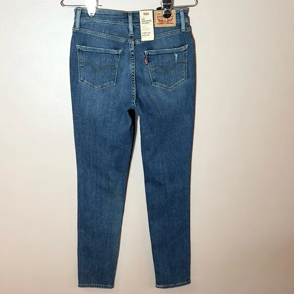 Levi’s 721 High-Rise Skinny Jeans