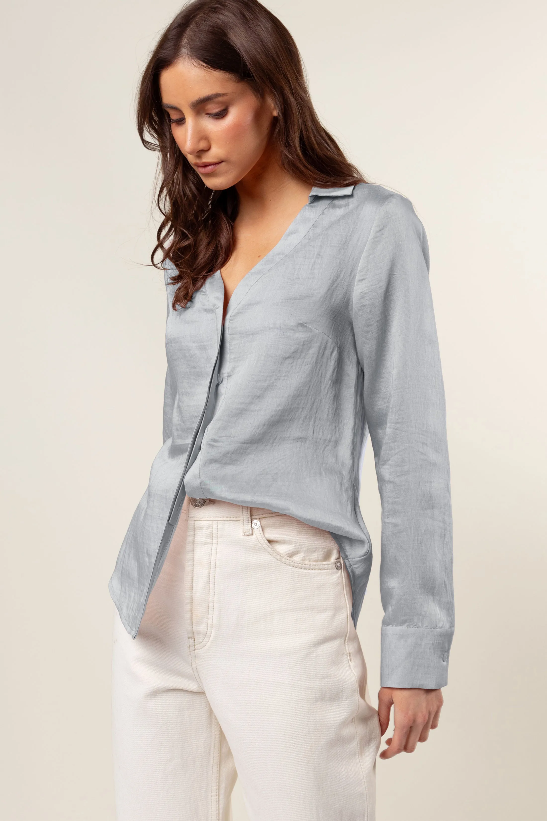 Linen Hidden-placket Blouse