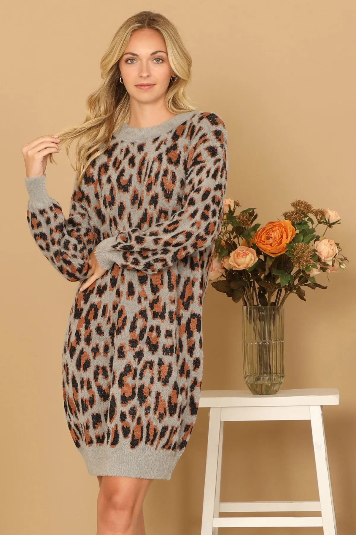 LONG SLEEVE LEOPARD KNITTED DRESS