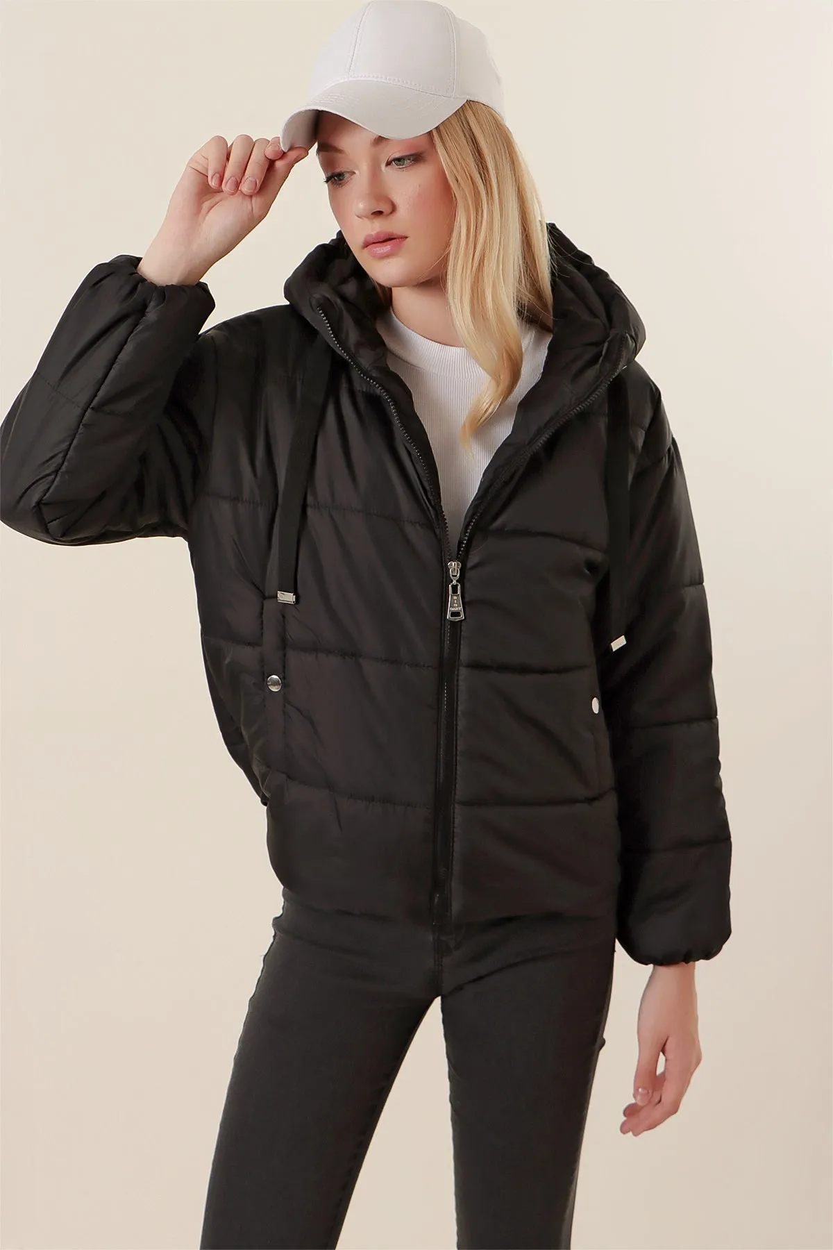 <tc>Manteau matelassé crop 5136</tc>
