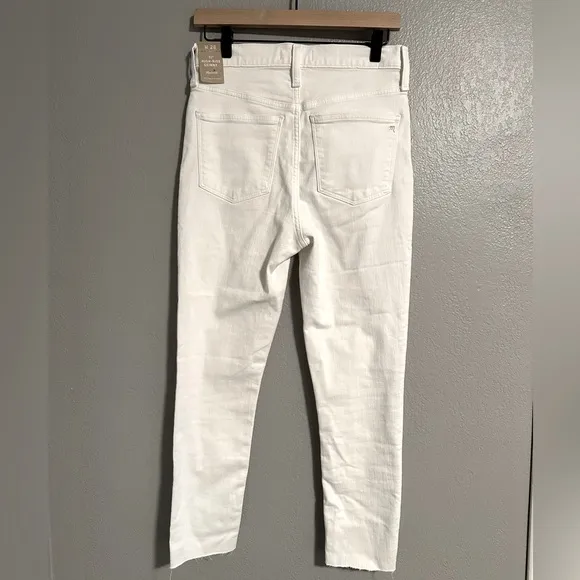 Madewell 11&quot; High-Rise Skinny Jeans in Pure White: Raw-Hem Edition in Size 28