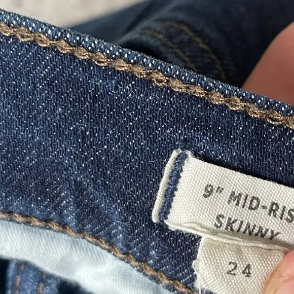 Madewell 9&quot; Mid-Rise Skinny Jeans in Orland Wash: TENCEL™M Denim Edition