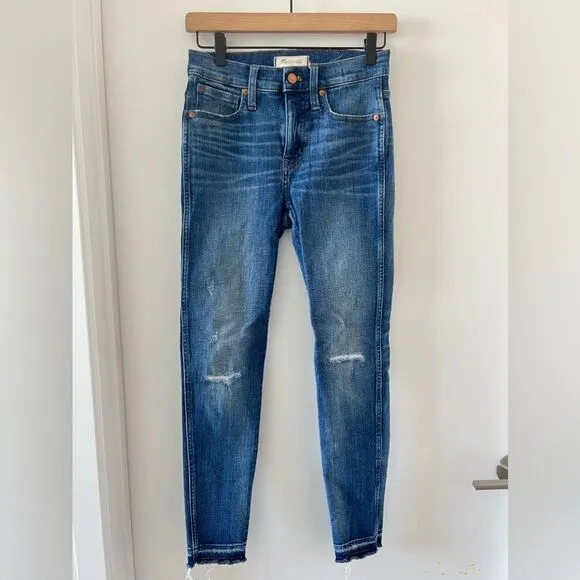 Madewell 9&quot; Mid-Rise Skinny Jeans in York Wash: Rip and Repair Edition 25