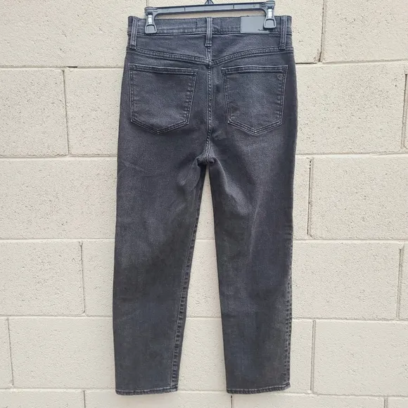 Madewell | Classic Straight Cropped Jeans in Lunar Wash Size 27 Style J2054