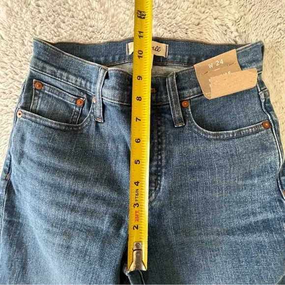 Madewell Mid Rise Kick‎ Out Jeans Frayed Raw Hem Ankle Length Flare NWT