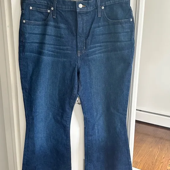 Madewell NWT The Plus Perfect Vintage Flare Jean in Beaucourt Wash NEW 33 Jeans