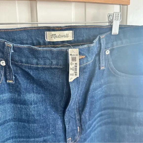Madewell NWT The Plus Perfect Vintage Flare Jean in Beaucourt Wash NEW 33 Jeans