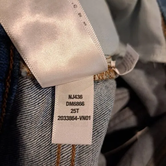 Madewell Tall Mid Rise Kick Out Jeans Raw Hem Edition Sz 25T NWT Style NJ436