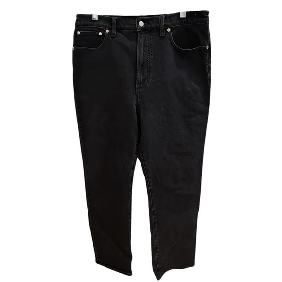Madewell The ‘90s Straight Jeans in Black (Belmere Wash) Size 31. NWOT